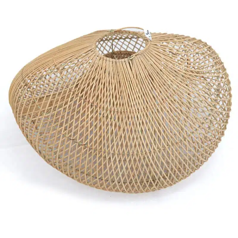 Banyu Lampenschirm aus Rattan, geschwungen