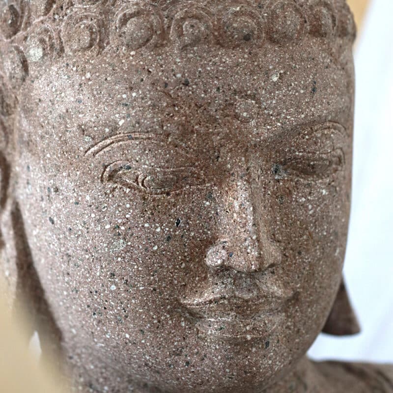 Buddha sitzend, ca. 80cm, Riverstone