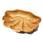 Obstschale in Form einer Muschel