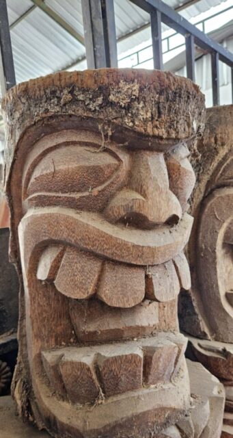 Die wichtigsten Holzarten auf Bali 1 Tiki made in Bali