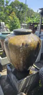 Wasserspiel im Blumentopf