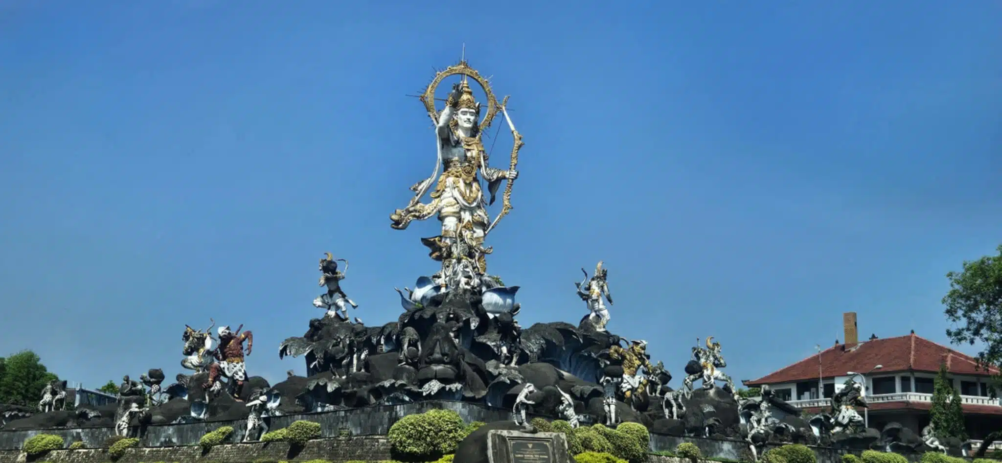 Kreisverkehr auf Bali