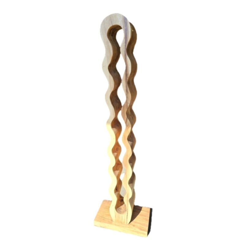 Aruna Weinregal aus Suar-Holz, 140 cm, für 8 Flaschen