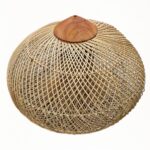 Mentari Rattan-Lampenschirm mit Teakabschluss, Ø 50 cm