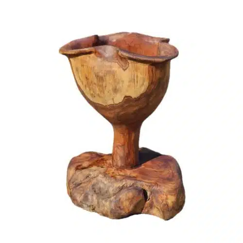 Blumenkelch aus Suar Holz