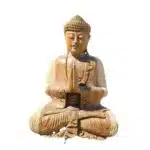 Santika Buddhafigur aus Suarholz, 60 cm – Frieden in Form gebracht
