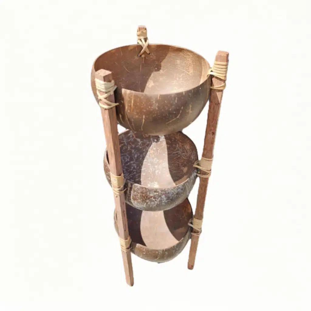 Nussschale aus Kokosnüssen, 3 Etagen