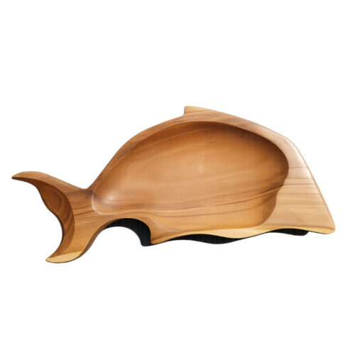 Nusshalter in Delfinform